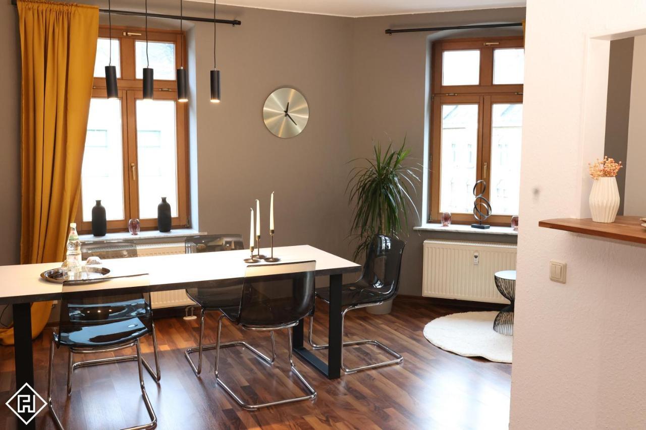 Design Studio - Wifi Und Netflix Chemnitz Eksteriør billede