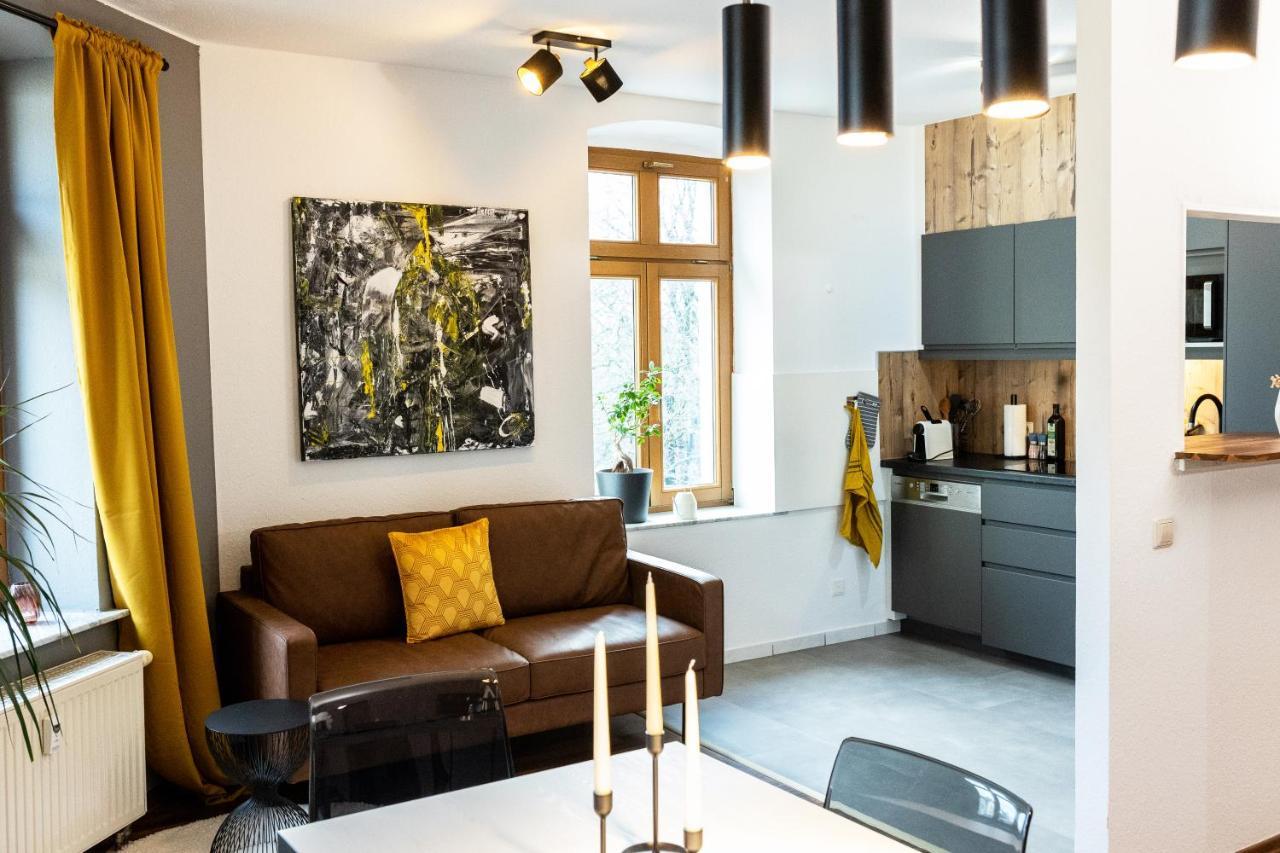 Design Studio - Wifi Und Netflix Chemnitz Eksteriør billede